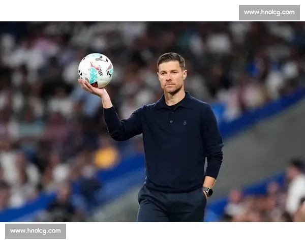 穆尼奥斯：师从皇马传奇，阿隆索点燃青春风暴